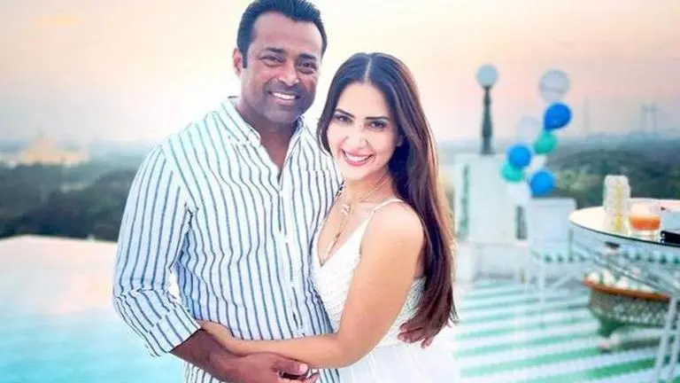 Kim Sharma and Leander Paes to have a court marriage? Parents' meet sparks speculation Kim Sharma, Leander Paes