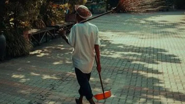 Why is Labor Day celebrated in the US? What is the importance of this day? why is labor day celebrated in the US