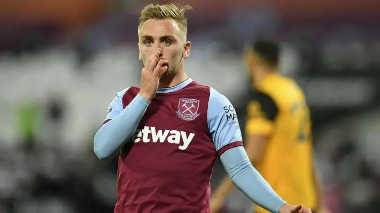 West Ham beats Wolves 4-0 for first points of PL season