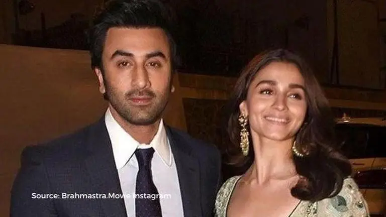 Ranbir Kapoor and Alia to move into a brand new house? Duo snapped at a construction site Ranbir Kapoor