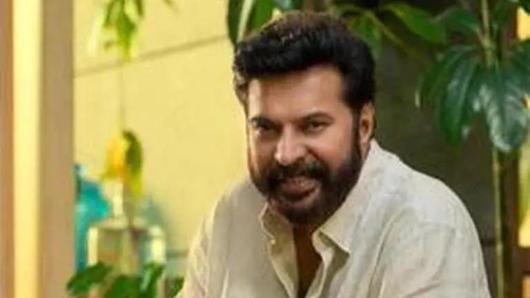 Mammootty celebrates Onam on the sets of his film Bramayugam | WATCH Mammootty