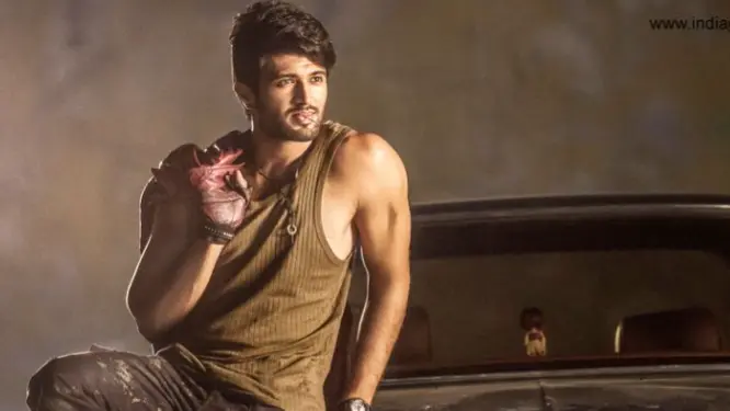 Vijay Deverakonda Returns To Horror Genre With Director Rahul Sankrityan's VD14 Vijay Deverakonda in Taxiwaala