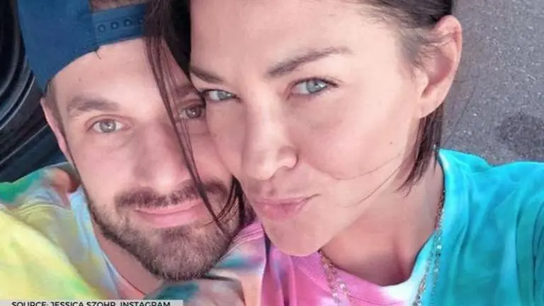 'Gossip Girl' fame Jessica Szohr is expecting her first child with beau Brad Richardson gossip girl