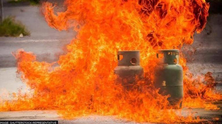 Six injured in cooking gas cylinder explosion at Noida house | Republic ...