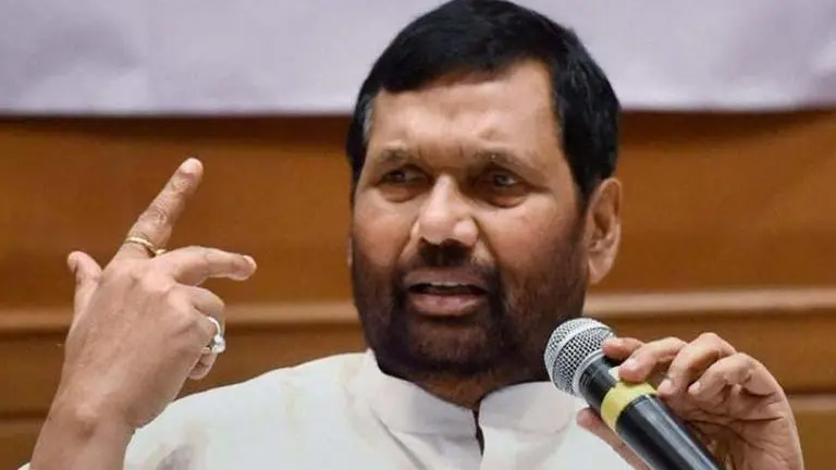 Bihar: Criminal complaint against Minister Ram Vilas Paswan over onion price rise Ram Vilas Paswan