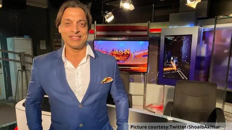 Coronavirus: Shoaib Akhtar urges fans to rise above religion and stop hoarding things Coronavirus
