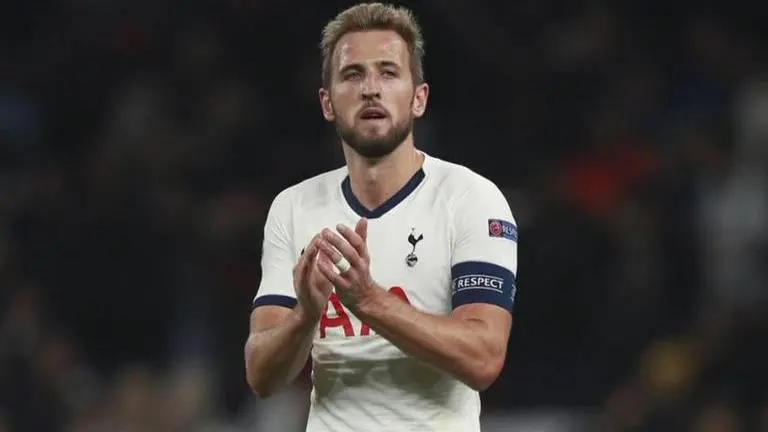 Spurs' Harry Kane wants assurances before Premier League returns Harry Kane