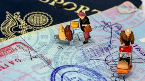 China, Thailand sign mutual visa waiver agreements China, Thailand sign mutual visa waiver agreements