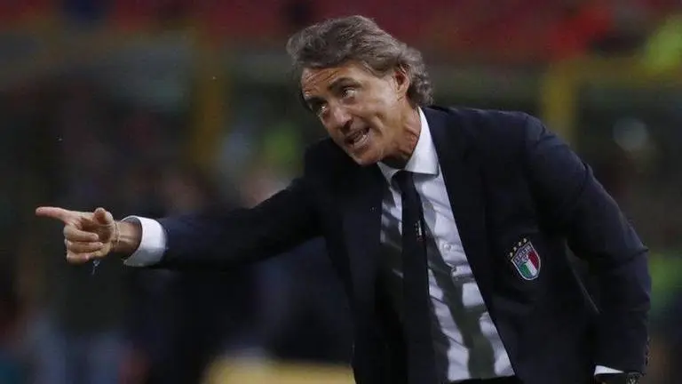Mancini names 41-man Italy squad amid virus concerns