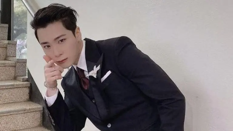 ASTRO Moonbin's family to open public memorial space for him at Buddhist temple ASTRO Moonbin