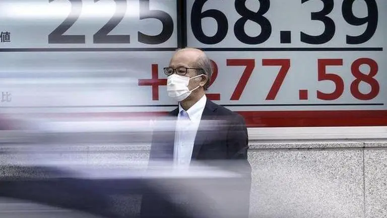 Japan records 840 new COVID-19 cases; people fear 'Go To' campaign will worsen situation Japan