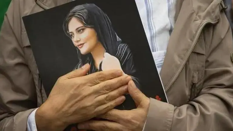 Mahsa Amini's family says they're receiving death threats from Iran regime amid protests Iran