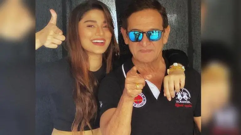 Mahesh Manjrekar's daughter Saiee on dad's cancer battle: 'I am very proud of him' Mahesh Manjrekar