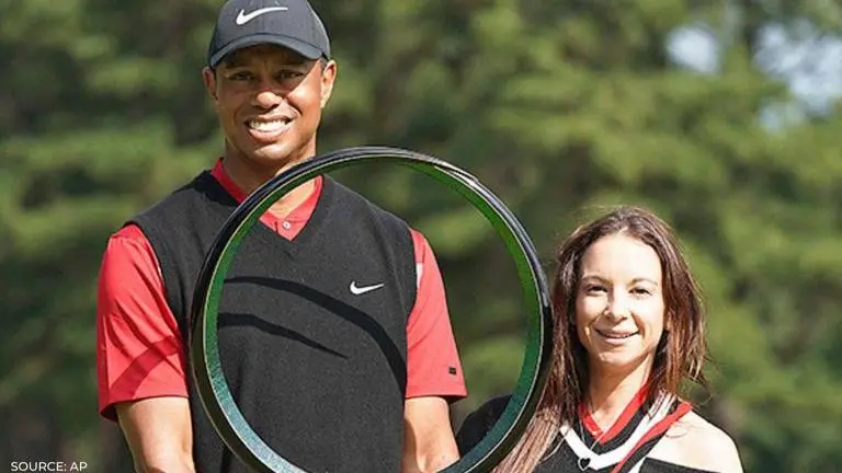 Tiger Woods girlfriend Erica Herman visits star at hospital as golfer continues recovery tiger woods girlfriend