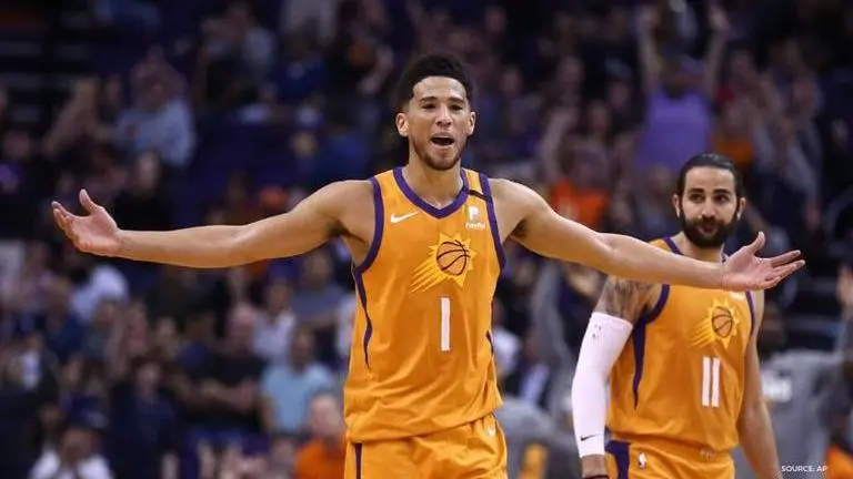 Devin Booker curses on finding out about NBA suspension during ongoing Twitch streaming Devin Booker