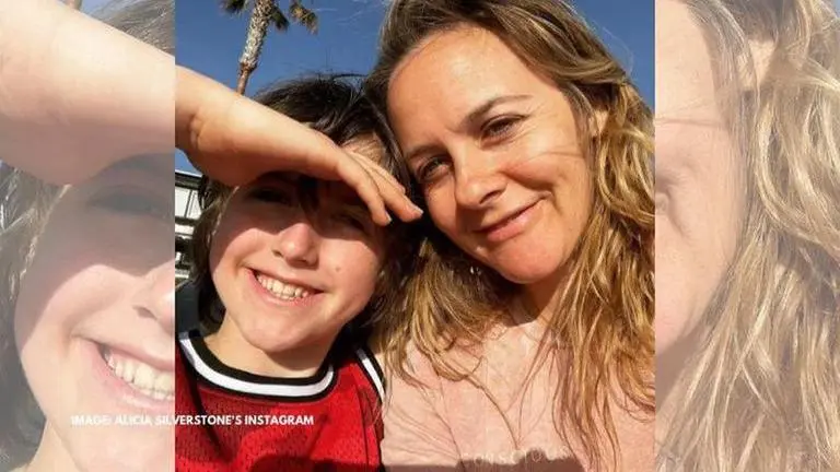 Alicia Silverstone re-enacts iconic 'Clueless' scene with son to commemorate its 26th year Alicia Silverstone
