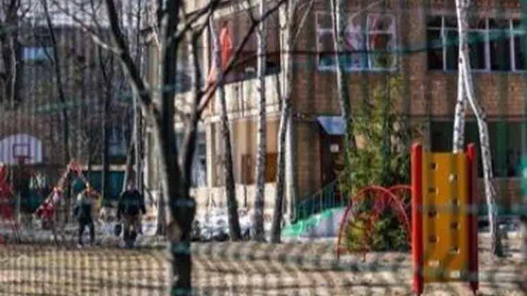 China: 3 killed & at least 6 wounded in knife attack at kindergarten in Jiangxi province China