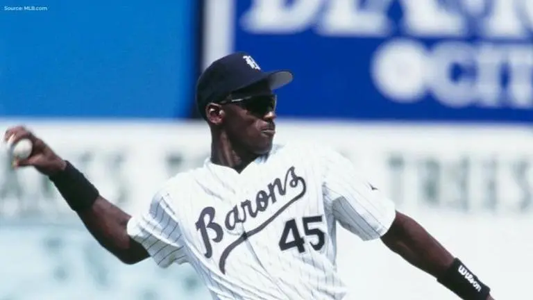 Michael Jordan nearly chose NFL over MLB after retiring in 1993: David Halberstam Michael Jordan