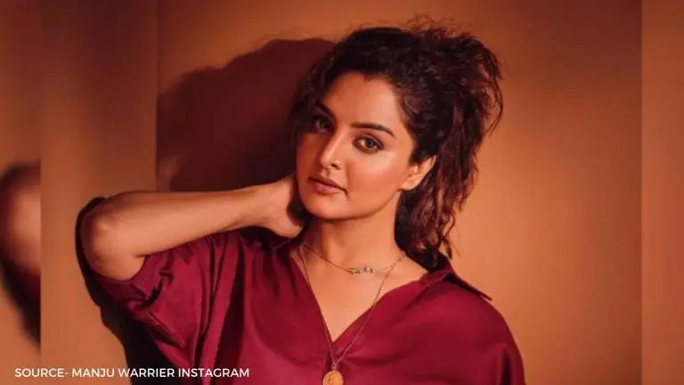 'Sallapam' to 'Sakshyam', Manju Warrier's movies that will take you on a romantic journey Manju Warrier's photos