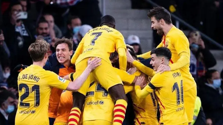 Barcelona asks its players to take 50 percent wage cut: Report Barcelona players to face wage cut