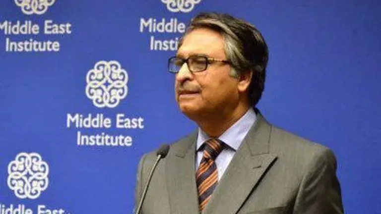 US underscores significance of 'timely and fair' elections in Pakistan Acting Pakistani Foreign Minister Jalil Abbas Jilani