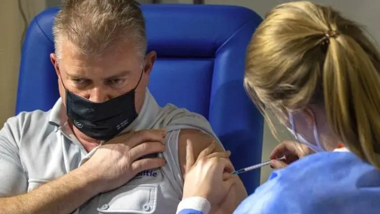 California to give 40% of vaccine doses to vulnerable areas