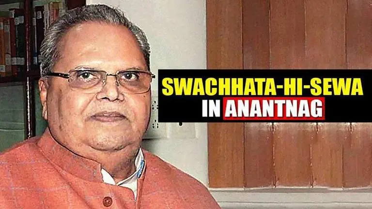 Swachhata Hi Sewa: Awareness Campaign Held in J&K's Anantnag District Swachhta