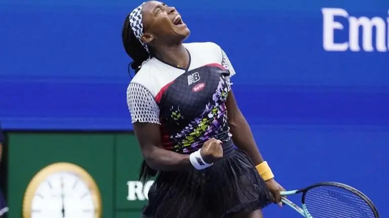 Teen Coco Gauff reaches maiden US Open quarterfinal with straight-set victory over Chinese Coco Gauff