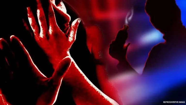 Uttar Pradesh: Lucknow girl sustains burn injuries in acid splash, woman arrested Uttar Pradesh