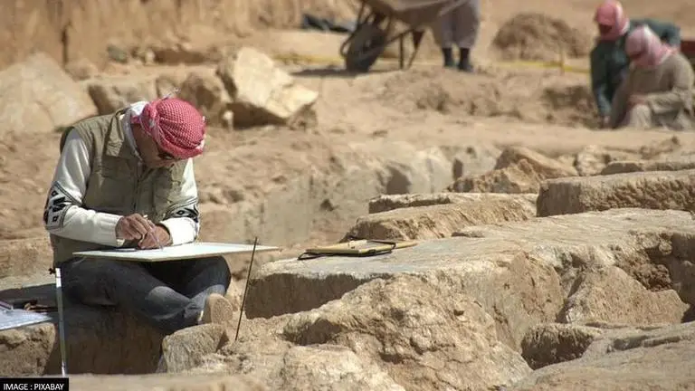 In Iran, archaeologists locate over 50 historical sites, relics dating back to Bronze era Iran