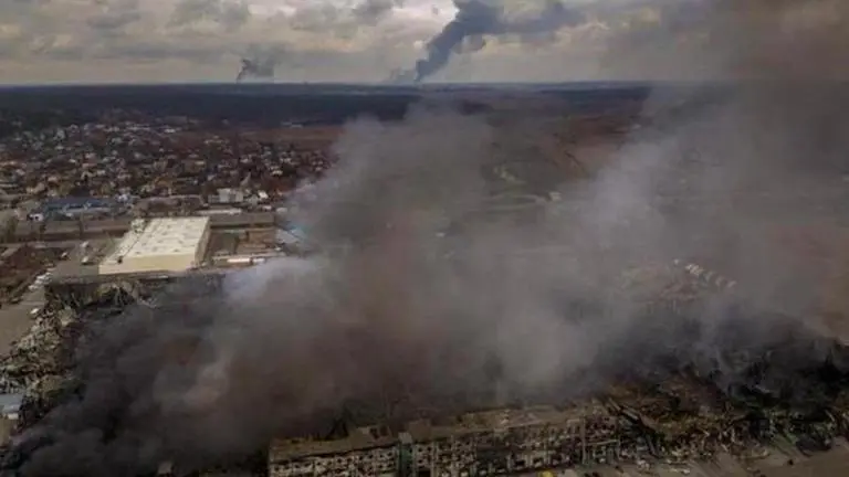 Ukraine accuses Russian army of turning Luhansk into another Mariupol; Over 40,000 trapped Ukraine