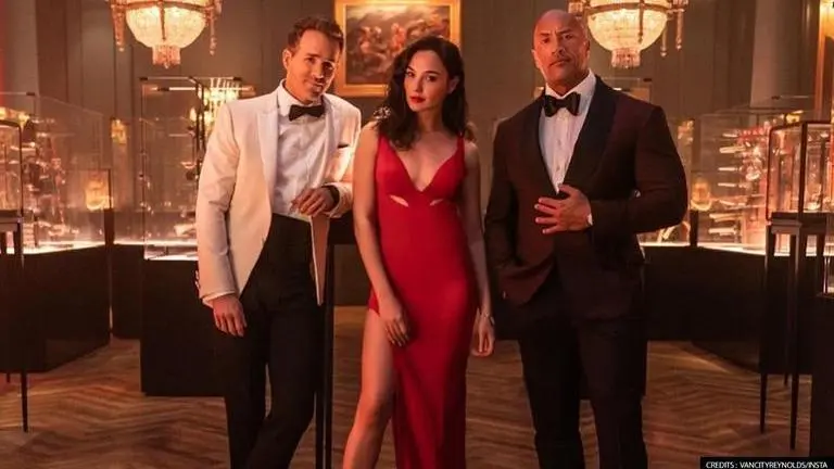 'Red Notice' trailer featuring Gal Gadot, Ryan Reynolds and Dwayne Johnson out on Netflix Red Notice