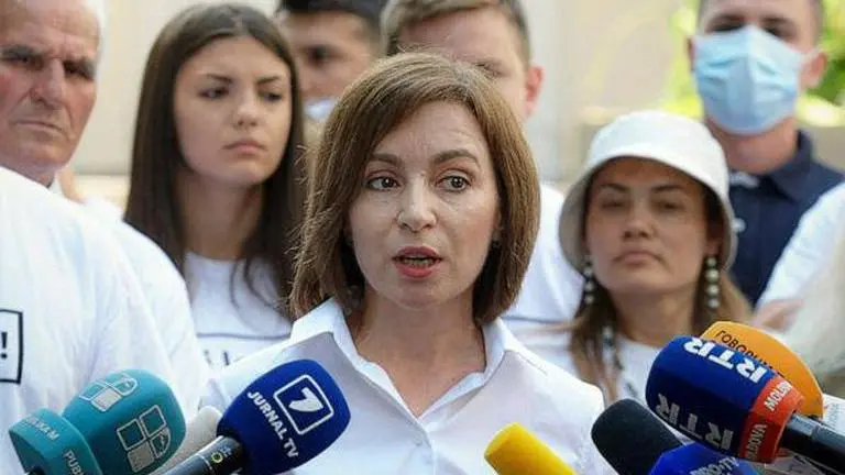 Moldova President says 'won't sell nation for cheap gas'; warns of difficult winter Moldova