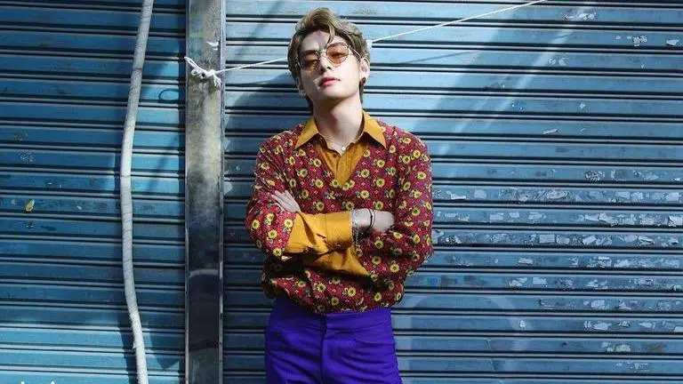 Birthday wishes for BTS member V light up Burj Khalifa; watch video BTS