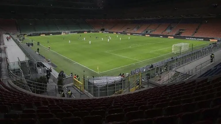 Police chief fears 'legislation' only way to stop fans gathering Police