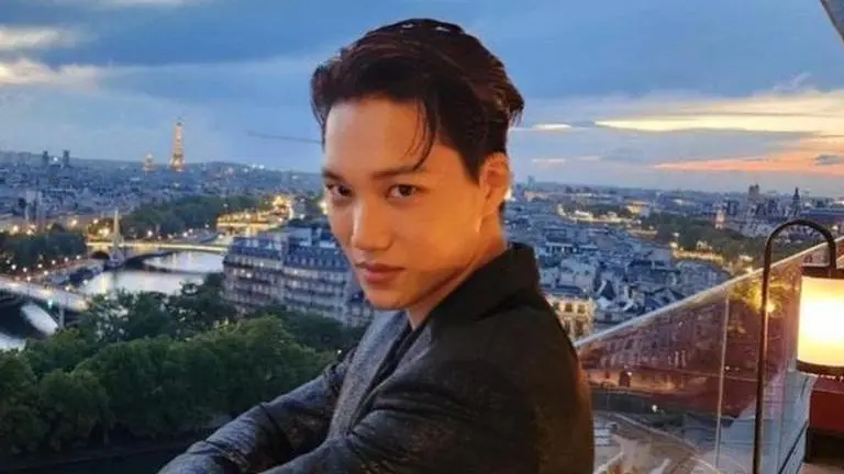 EXO Kai to host special fan meet before his mandatory military enlistment EXO Kai