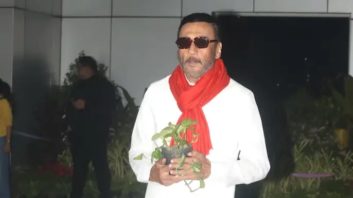 Here's Why Jackie Shroff Carries A Spider Plant Wherever He Goes Jackie Shroff