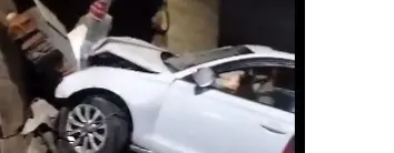 5 Injured as Speeding Car Collides with Mall in Noida Noida Sec-37 Car Collision