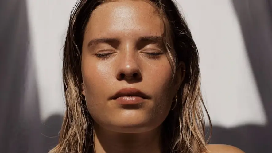 Is Oil Gritting Beneficial Or Just Another Beauty Fad? Is oil gritting beneficial or just another beauty fad?