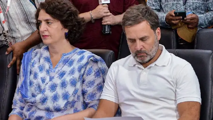 Congress list of star campaigners includes Priyanka Gandhi Vadra and Rahul Gandhi 