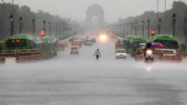 Postcards From Delhi: After Spell Of Extreme Heat, Rain Brings Some Respite in NCR Delhi Rains