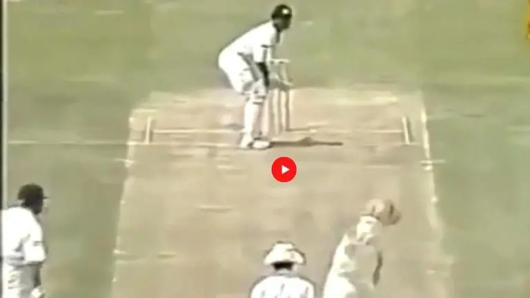 Virender Sehwag scores debut Test ton in 2001 'left-handed'; watch video Virender Sehwag