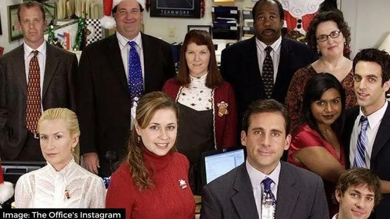 'The Office's' theme song was not ready even a week before the premiere The Office