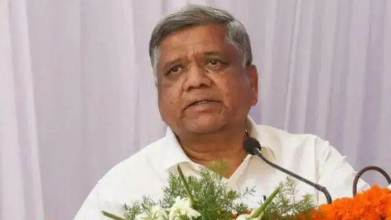 Jagdish Shettar backs Sonia Gandhi’s ‘sovereignity’ remark says 'it had other meaning'