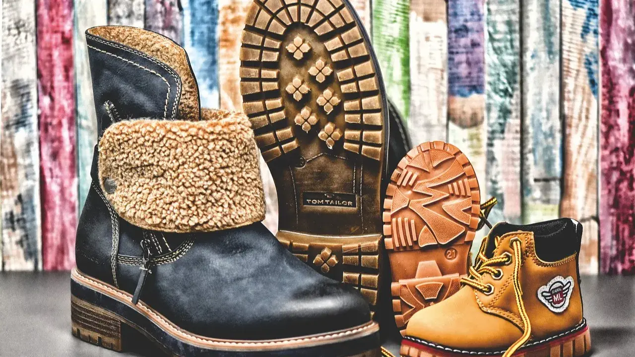 5 essential footwear choices for winters to look stylish and stay warm winter boots