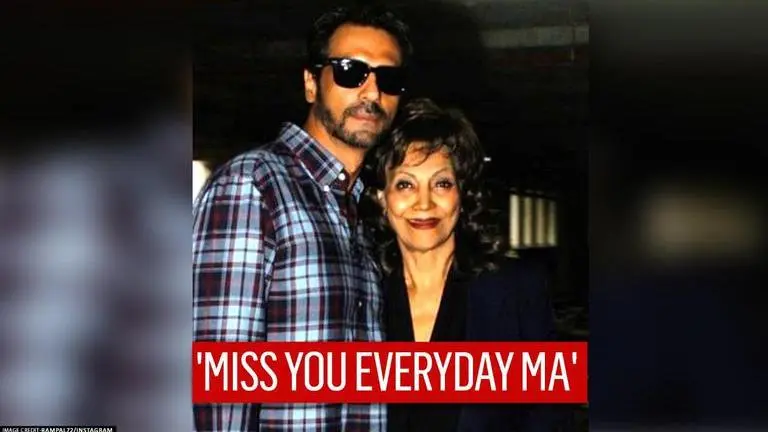 Arjun Rampal remembers mother on death anniversary, says 'her teachings keep me strong' Arjun Rampal remembers mother on death anniversary, says 'her teachings keep me strong'