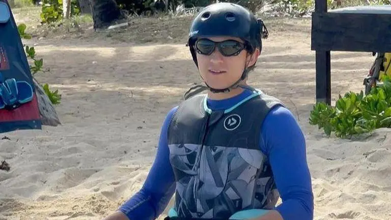 Tom Holland responds with ‘sexiest picture’ as Zendaya, fans extend birthday wishes Zendaya