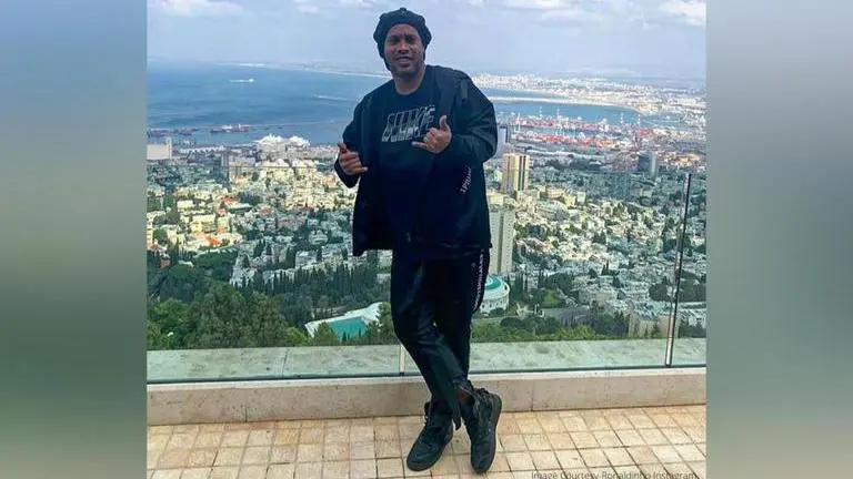 Ronaldinho spending time in $350-a-night 'cell' in luxury Asuncion hotel amid lockdown Ronaldinho
