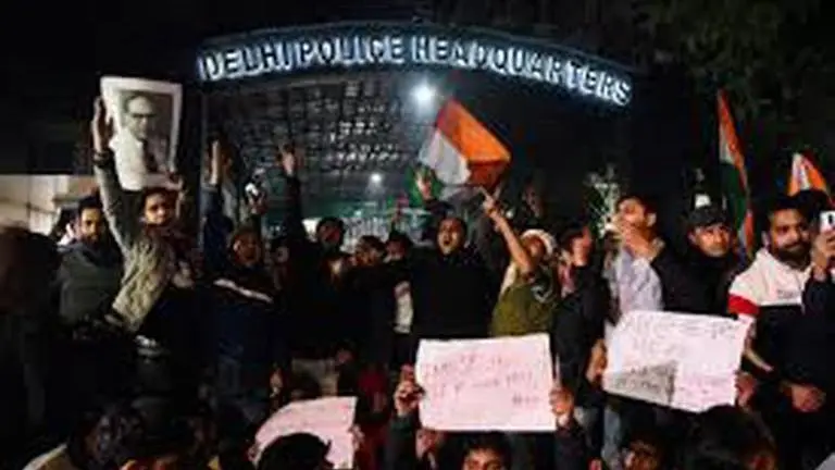JNU violence: Amnesty International criticises Delhi Police for failing to protect students JNU violence
