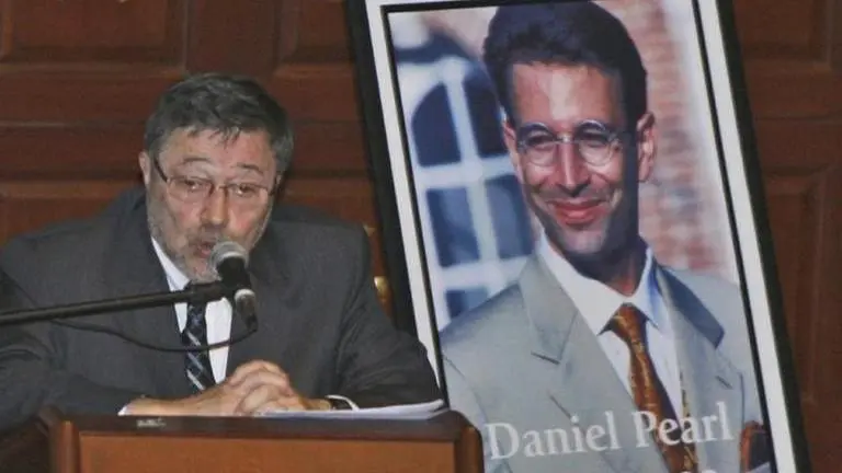 US condemns Pakistan for overturning sentence in American journalist Daniel Pearl's murder case US condemns Pakistan overturning of sentence in Pearl murder